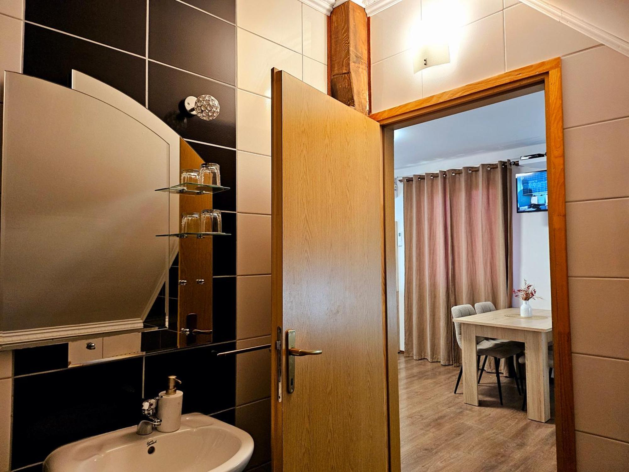 Guest House Lisina Poljanak Εξωτερικό φωτογραφία