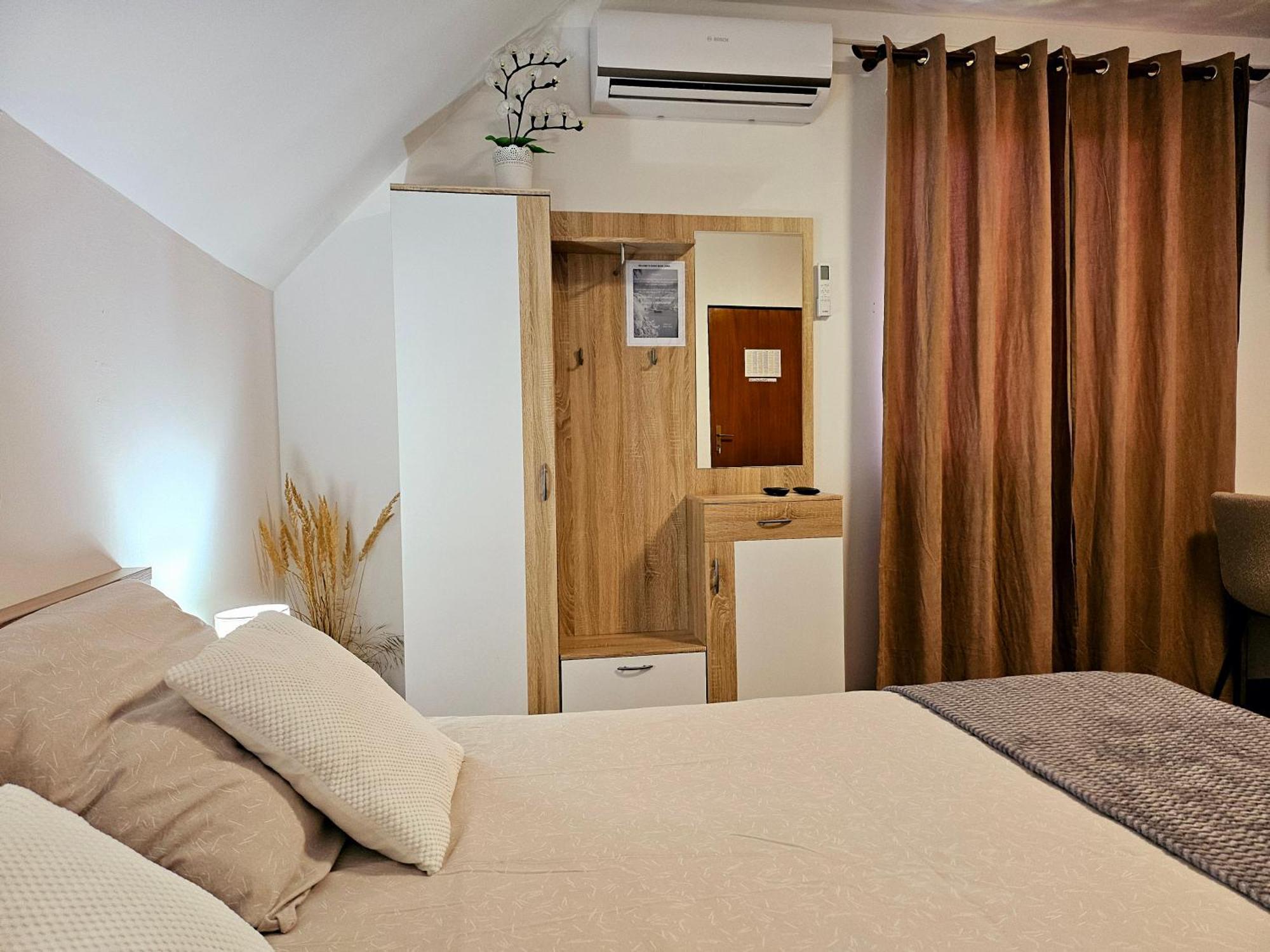 Guest House Lisina Poljanak Εξωτερικό φωτογραφία